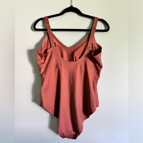 Knix bodysuit - Picture 2 of 5